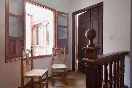 Apartment Spacious Sunny And Quiet Albayzin *