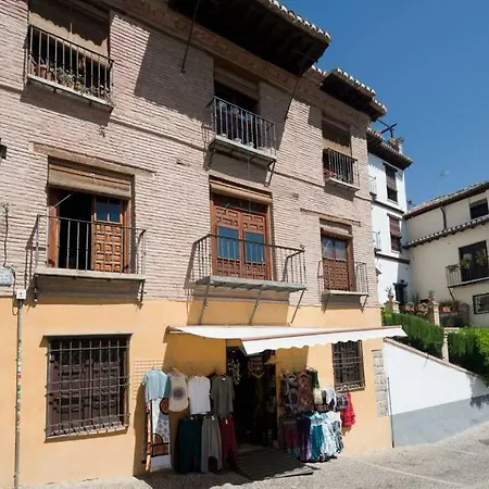 Spacious Sunny And Quiet Albayzin